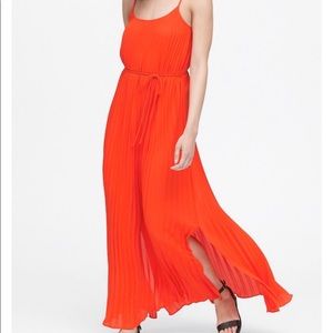 Banana Republic Flirty Red Pleated Maxi Dress